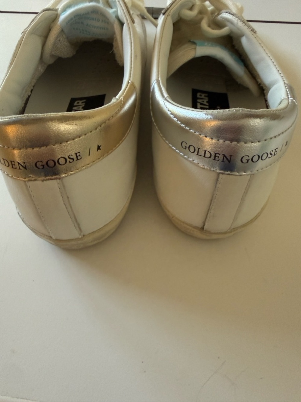 BNIB Golden Goose Women's White Suede Sneakers with Gold & Silver Star Accent - Picture 3 of 6